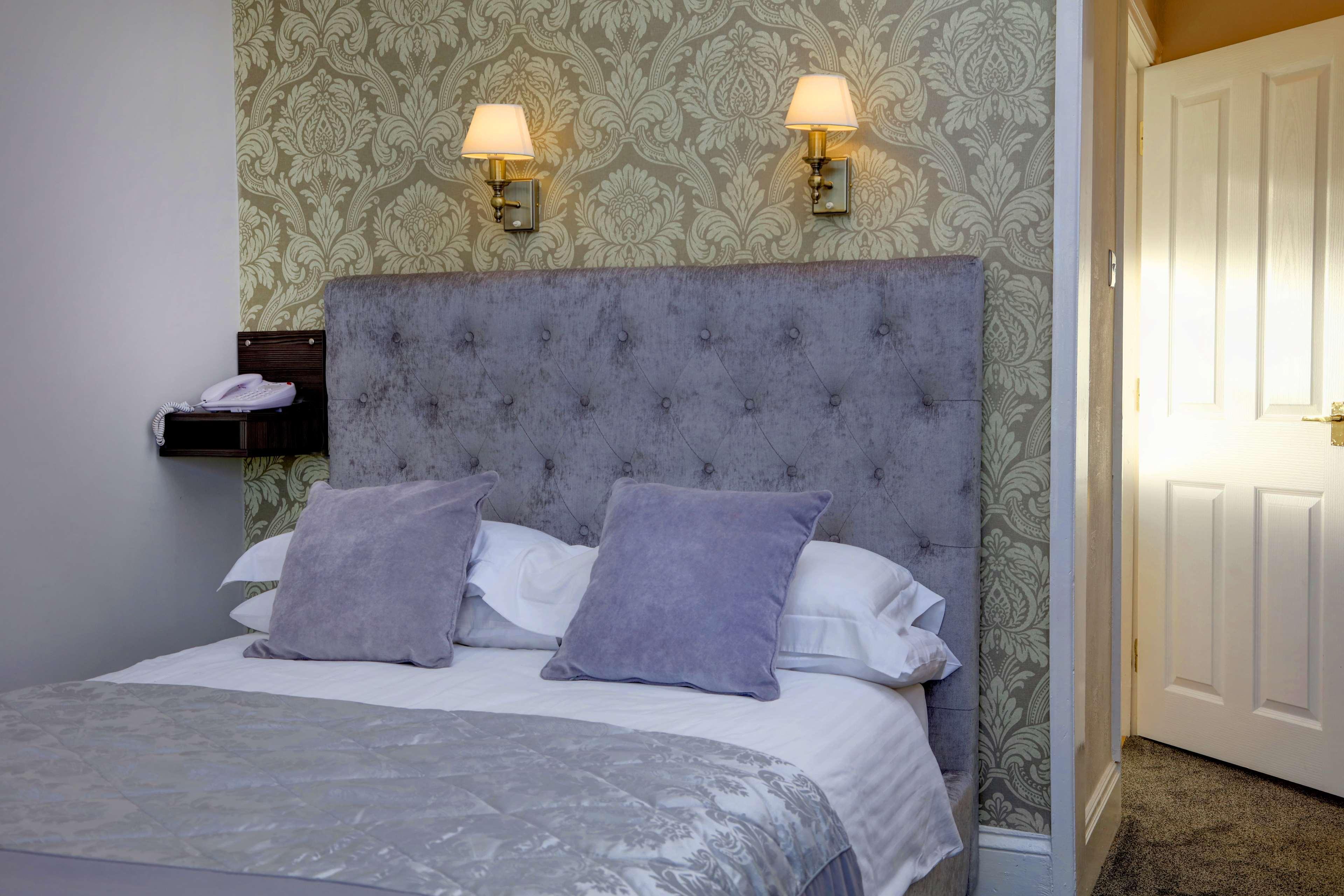 Sure Hotel By Best Western Локерби Экстерьер фото